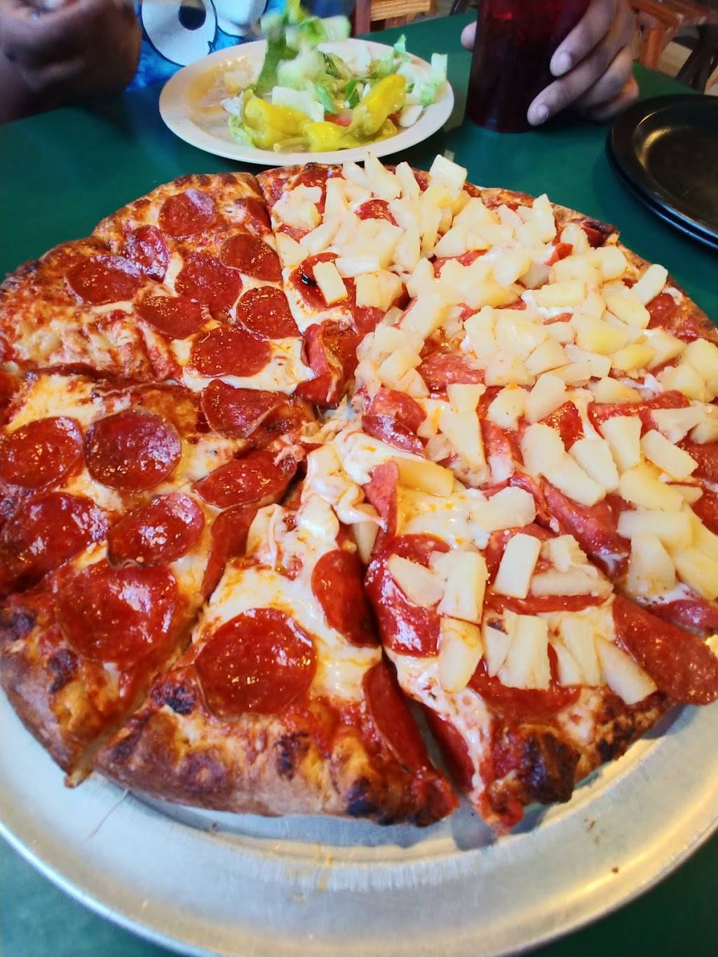 Pizza Factory | restaurant | 14088 E. Hwy 88, Lockeford, CA 95237, USA | 2097273707 OR +1 209-727-3707