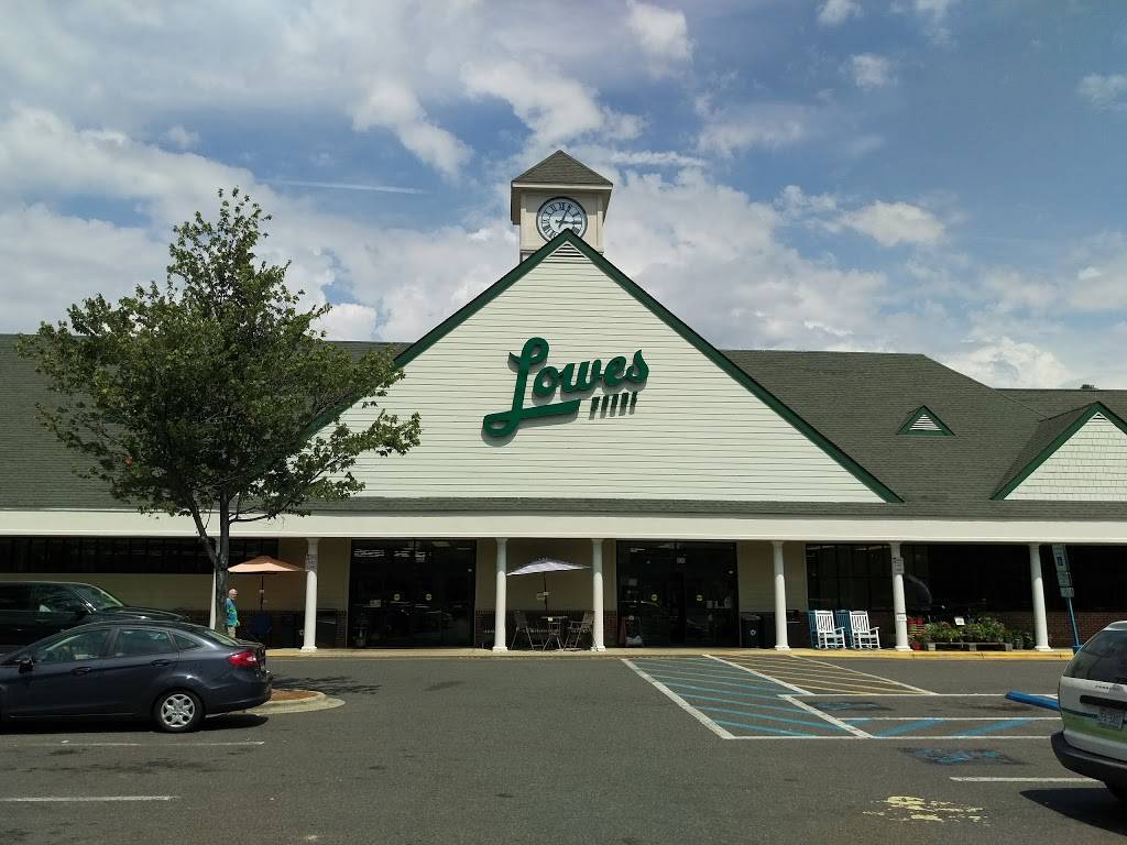 Lowes Foods of Chapel Hill | bakery | 11312 US Hwy 15 501 N, Chapel Hill, NC 27514, USA | 9199691464 OR +1 919-969-1464