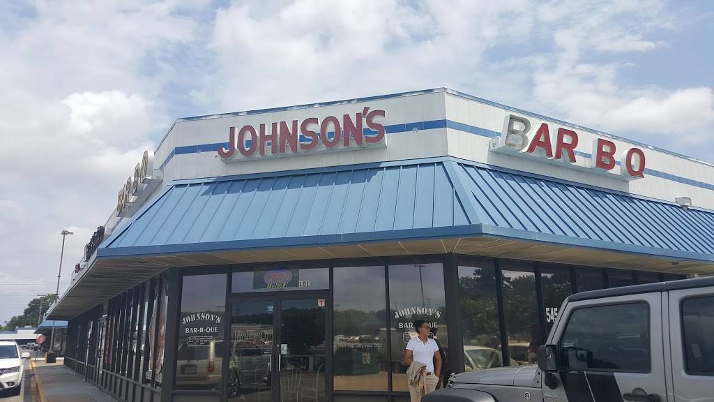 Johnsons BBQ | restaurant | 1903 S Military Hwy # 101, Chesapeake, VA 23320, USA | 7575456957 OR +1 757-545-6957