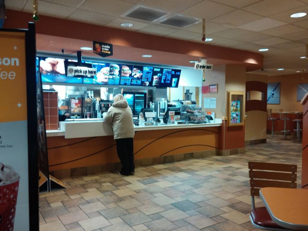 McDonalds | cafe | 13640 Southcove Dr, Sterling Heights, MI 48313, USA | 5862472116 OR +1 586-247-2116