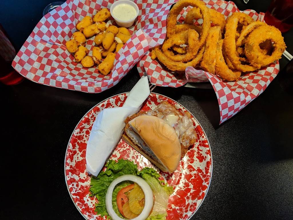 Nicks | restaurant | 1106 Army Post Rd, Des Moines, IA 50315, USA | 5157772759 OR +1 515-777-2759