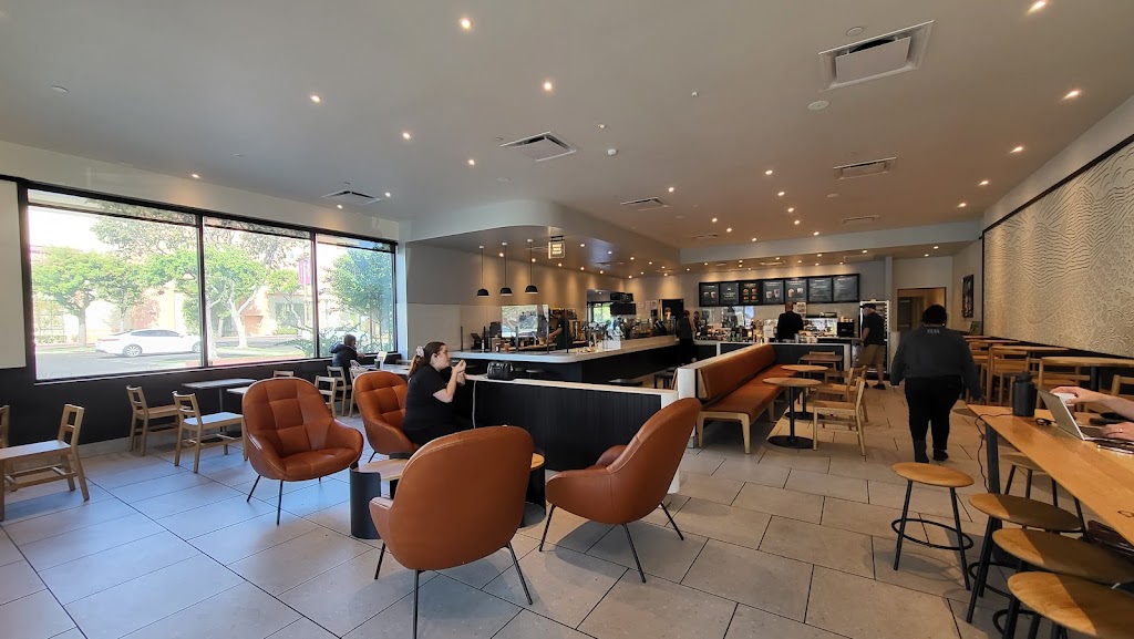 Starbucks | cafe | 401 N Moorpark Rd suite 3706, Thousand Oaks, CA 91360, USA | 8056663158 OR +1 805-666-3158
