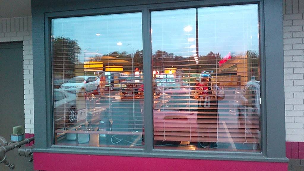 Dennys | restaurant | 3832 Blue Ridge Cutoff, Kansas City, MO 64133, USA | 8169232790 OR +1 816-923-2790