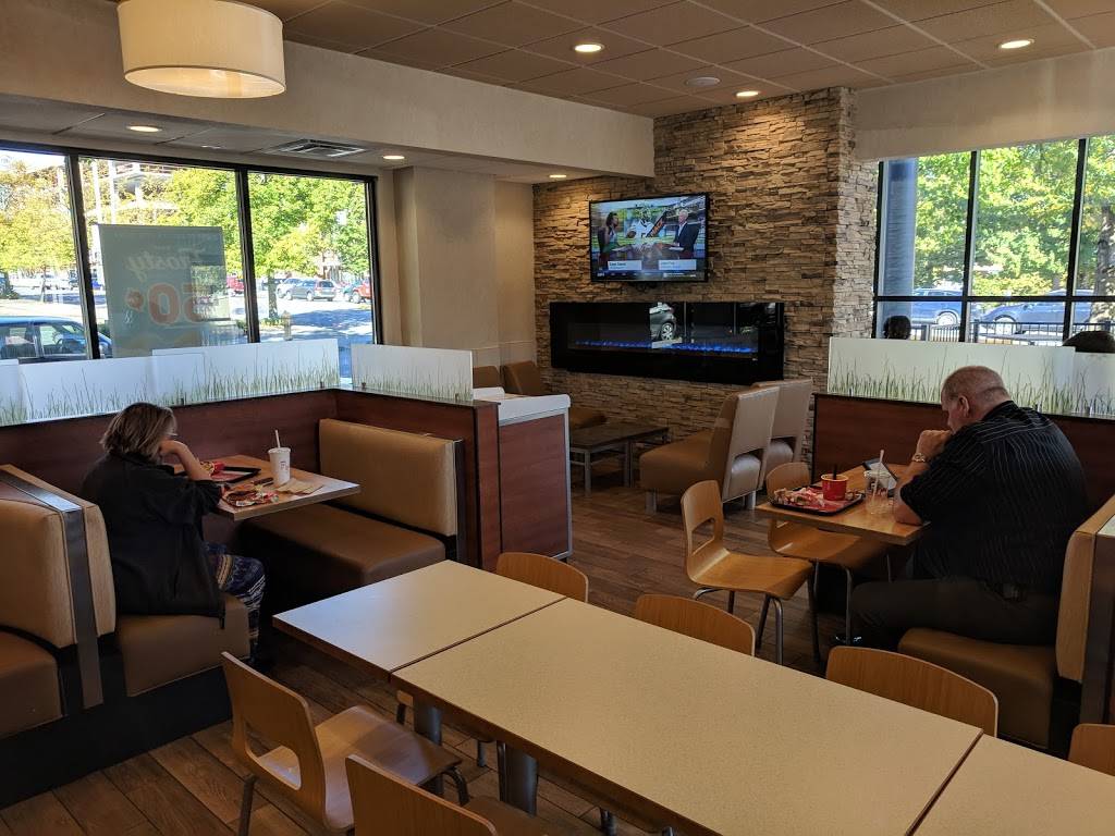 Wendys | restaurant | 5315 15th Ave NW, Seattle, WA 98107, USA | 2067833575 OR +1 206-783-3575