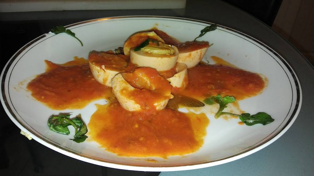 New Kings Garden | restaurant | 9606 31st Ave, East Elmhurst, NY 11369, USA | 7186723805 OR +1 718-672-3805