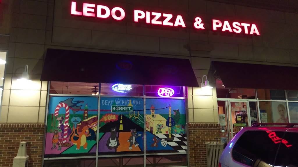 Ledo Pizza | meal takeaway | 9805 Main St, Damascus, MD 20872, USA | 3014820700 OR +1 301-482-0700