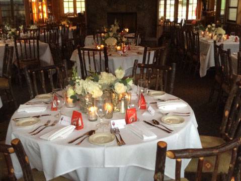 Wolfgangs Restaurant & Wine Bistro | restaurant | 474 Main St, Highlands, NC 28741, USA | 8285263807 OR +1 828-526-3807