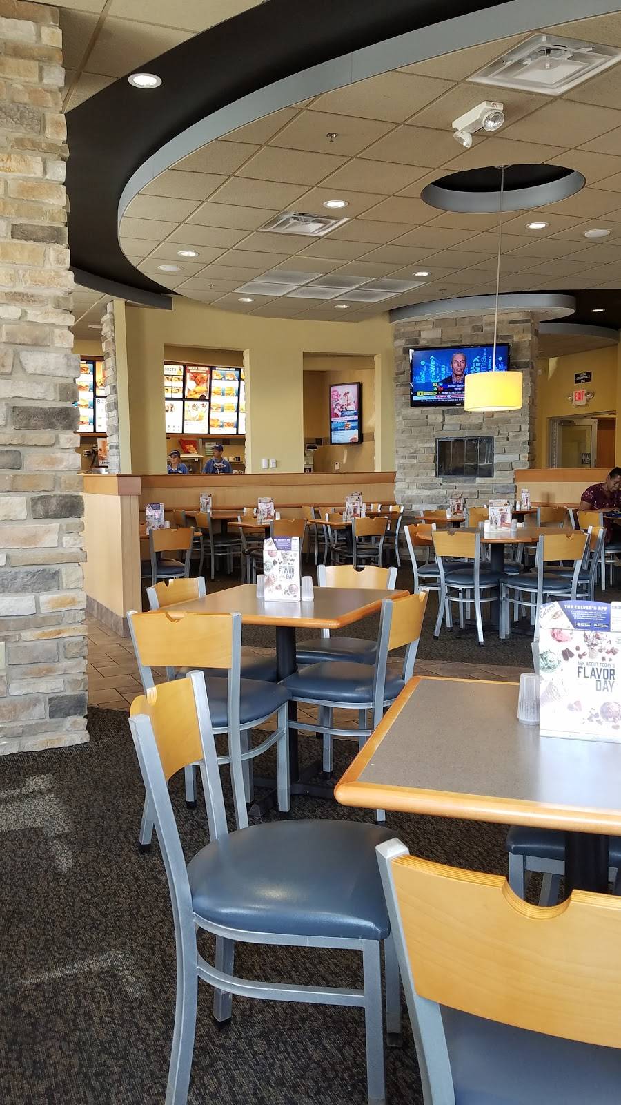 Culvers | restaurant | 15280 W Bluemound Rd, Elm Grove, WI 53122, USA | 2627844470 OR +1 262-784-4470