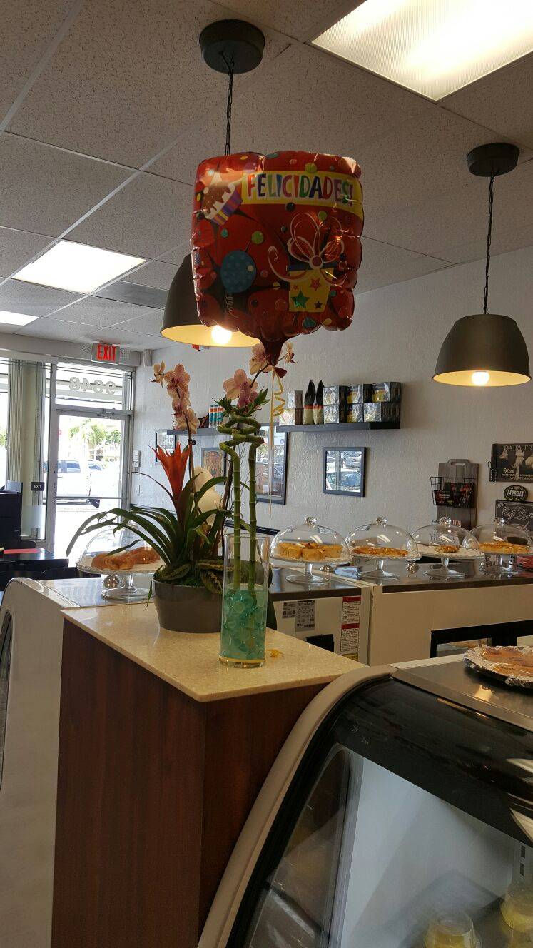 Sabores Argentinos | restaurant | 9648 SW 24th St, Miami, FL 33165, USA | 7863602110 OR +1 786-360-2110