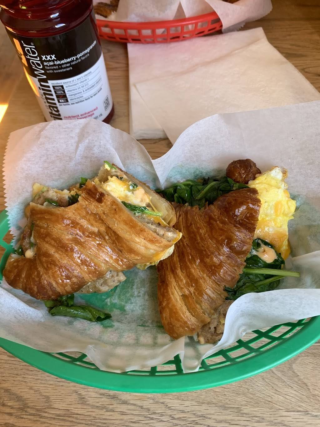 Buzz Cafe Philly | cafe | 1800 N Howard St, Philadelphia, PA 19122, USA | 2674550498 OR +1 267-455-0498