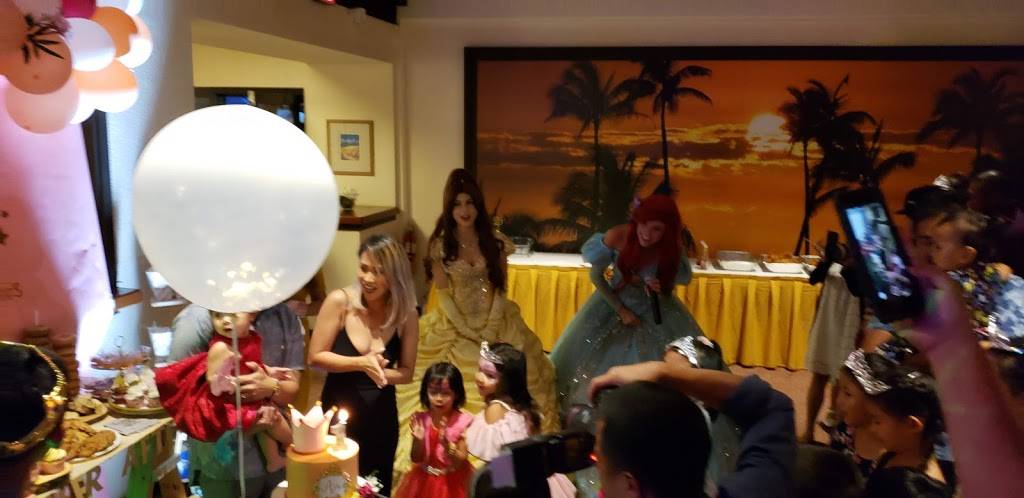 Sunset Lanai | restaurant | Camp H. M. Smith, Elrod Rd, Aiea, HI 96701, USA | 8084849322 OR +1 808-484-9322