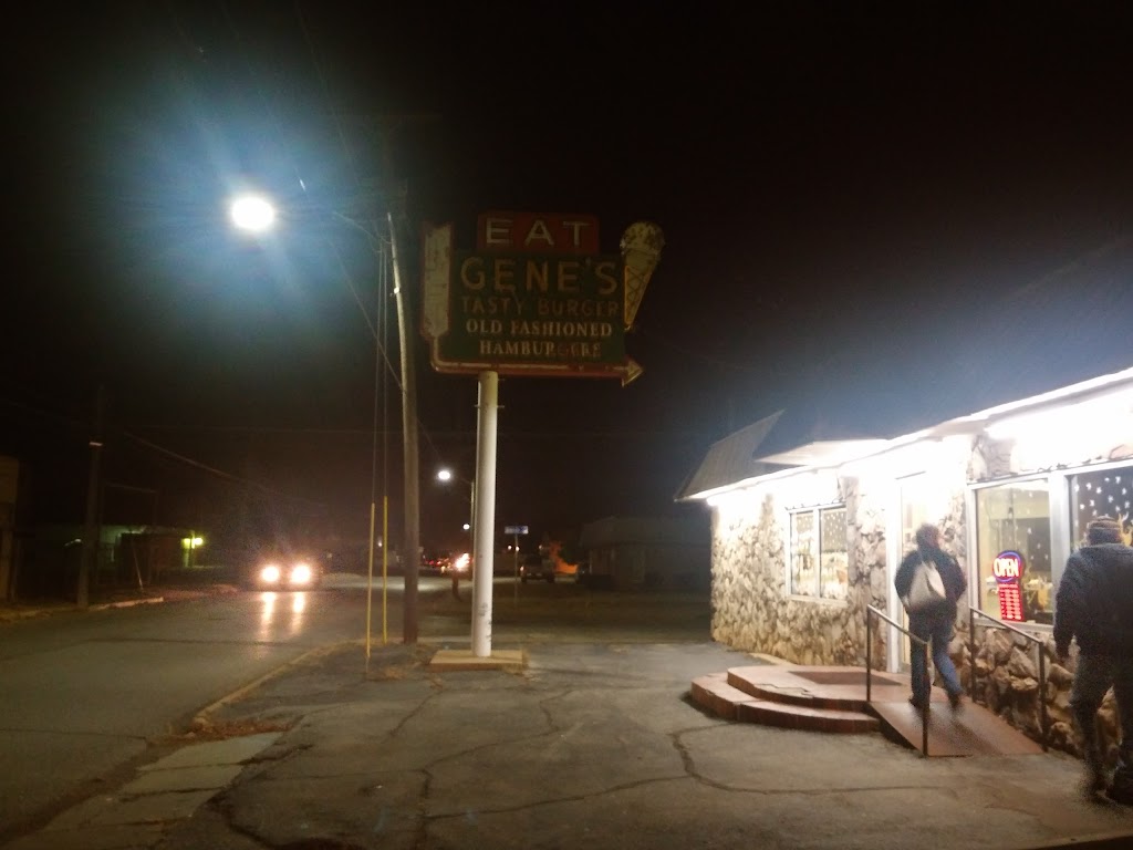 Genes Tasty Burger | restaurant | 2310 Holliday Rd, Wichita Falls, TX 76301, USA | 9402287616 OR +1 940-228-7616