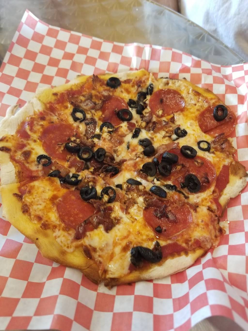 Cannery Pizza Co. | restaurant | 751 Cannery Row #101, Monterey, CA 93940, USA | 8312416958 OR +1 831-241-6958