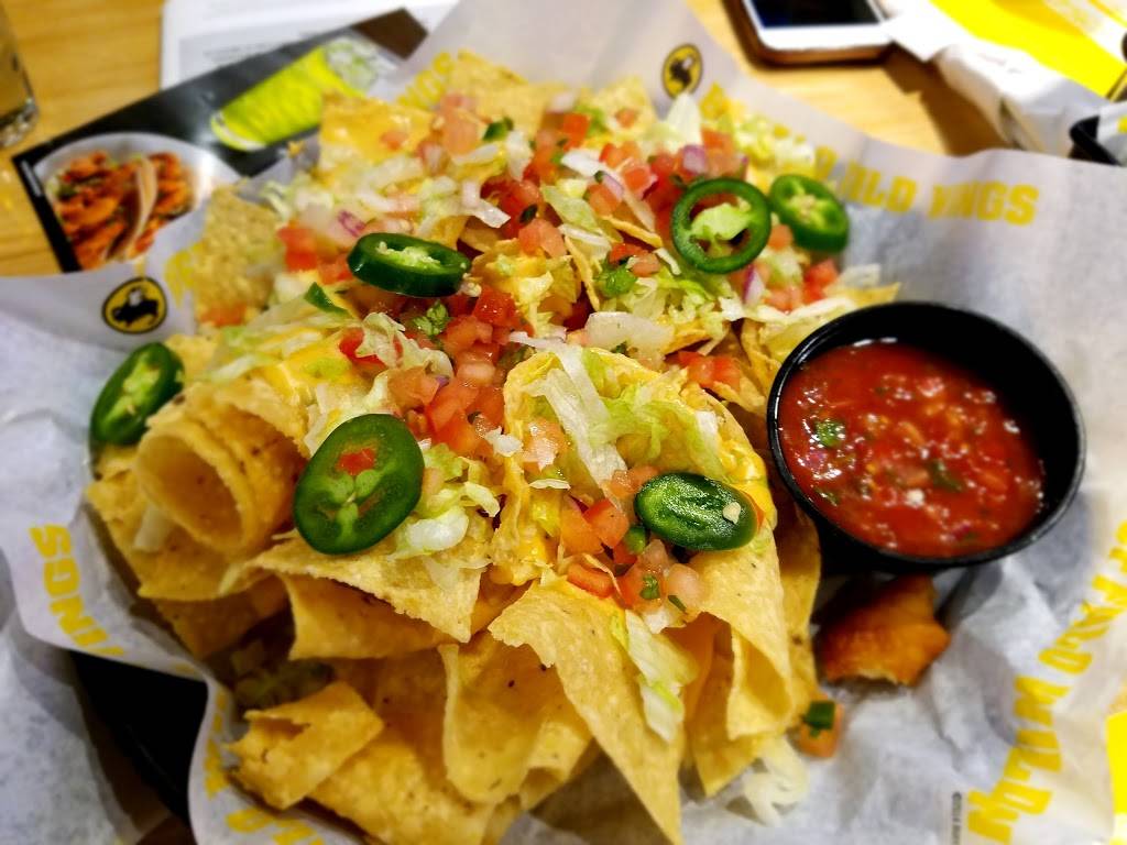 Buffalo Wild Wings | restaurant | 625 US 1 South, Iselin, NJ 08830, USA | 7322185385 OR +1 732-218-5385