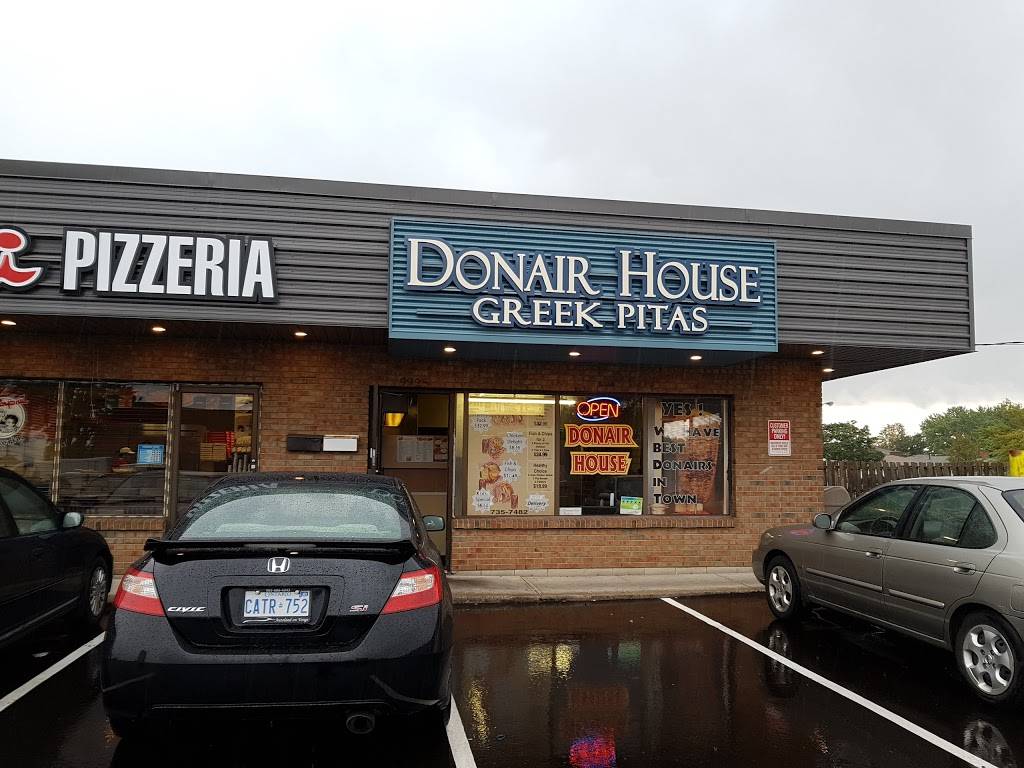 Donair House | restaurant | 9925 Tecumseh Rd E, Windsor, ON N8R 1A5, Canada | 5197357482 OR +1 519-735-7482