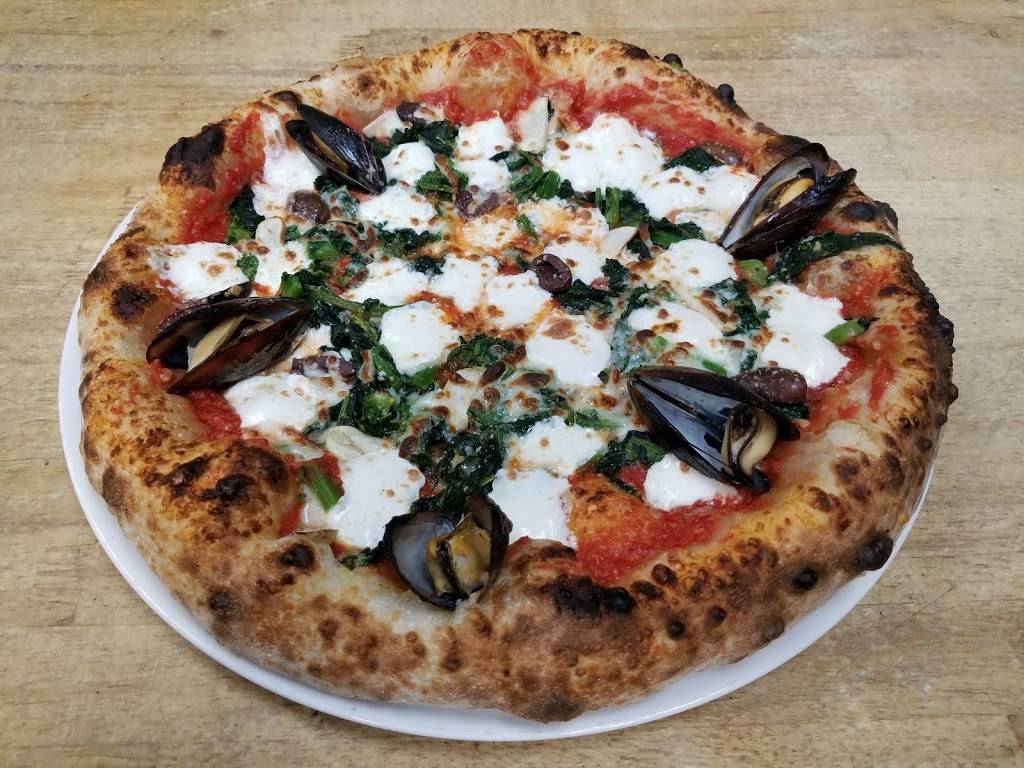 Baronessa Italian Restaurant | restaurant | 1302 E Gude Dr, Rockville, MD 20850, USA | 3018389050 OR +1 301-838-9050