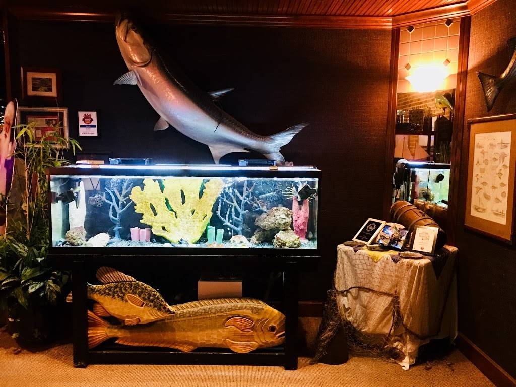 Chesapeakes | restaurant | 600 Union Ave, Knoxville, TN 37902, USA | 8656733433 OR +1 865-673-3433