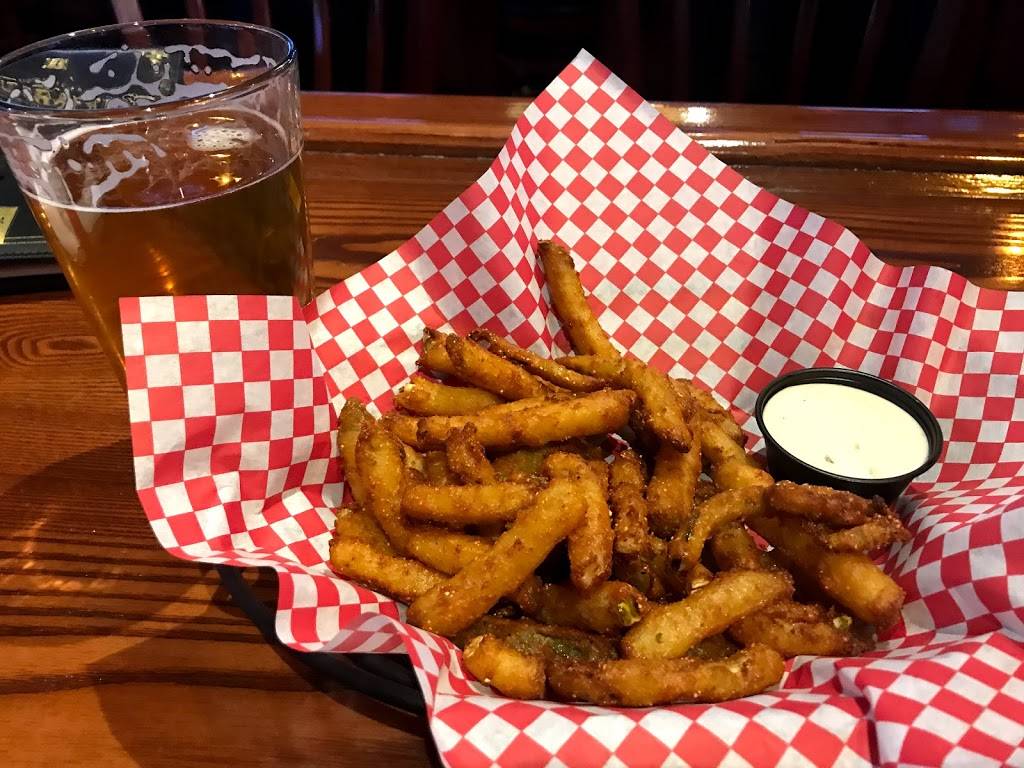 Tilted Kilt | restaurant | 3936, 15 Middlesex Turnpike, Billerica, MA 01821, USA | 9786635458 OR +1 978-663-5458