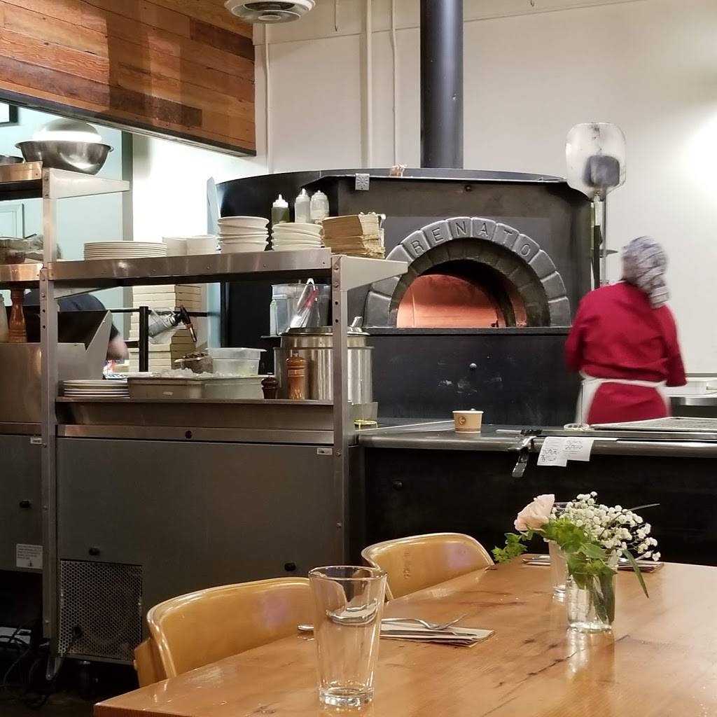 Hearth Artisan Pizza | restaurant | 1200 W Northern Lights Blvd Suite F, Anchorage, AK 99503, USA | 9072220888 OR +1 907-222-0888