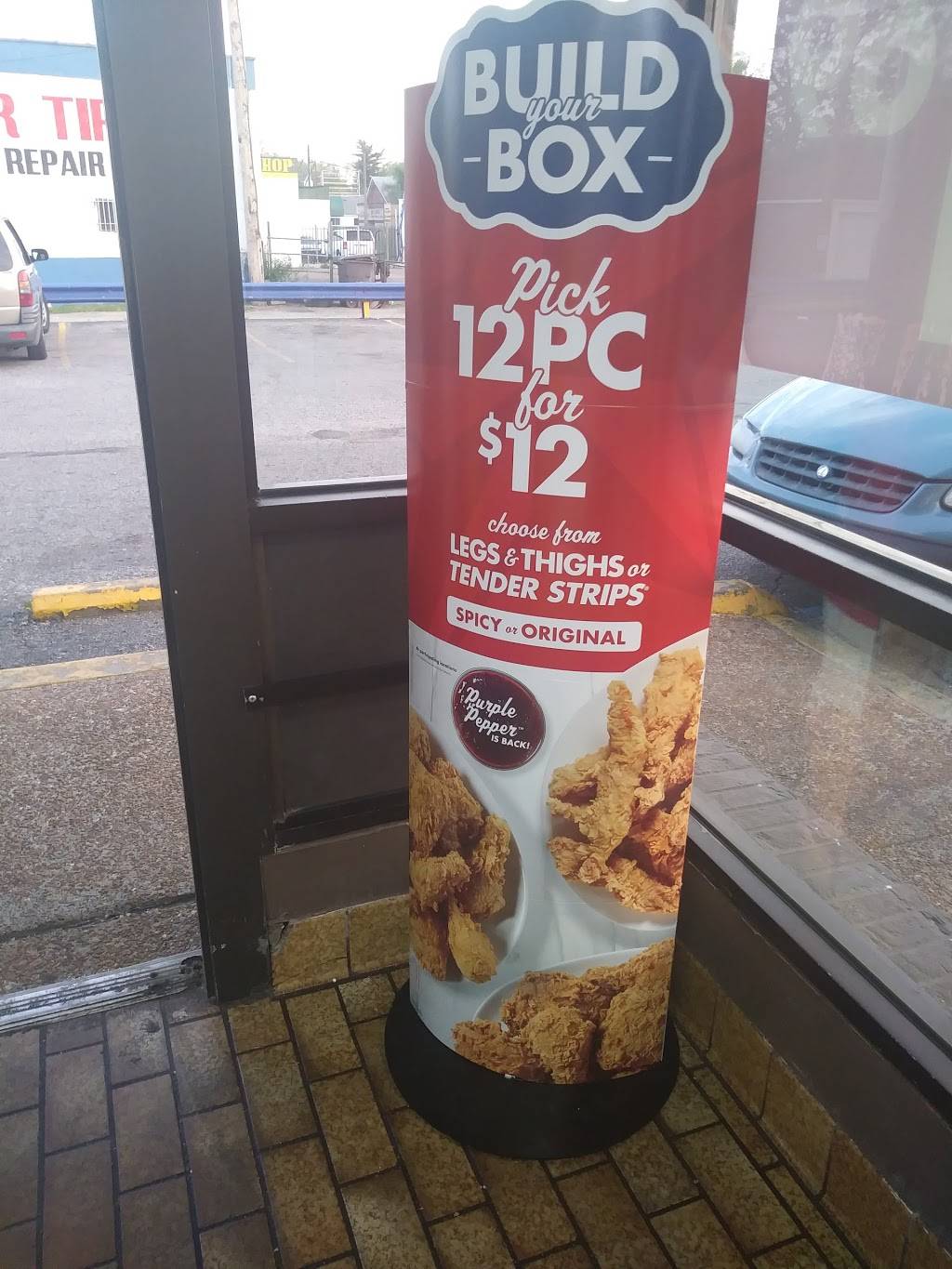 Churchs Chicken | restaurant | 13531 Fenkell Ave, Detroit, MI 48227, USA | 3138347869 OR +1 313-834-7869