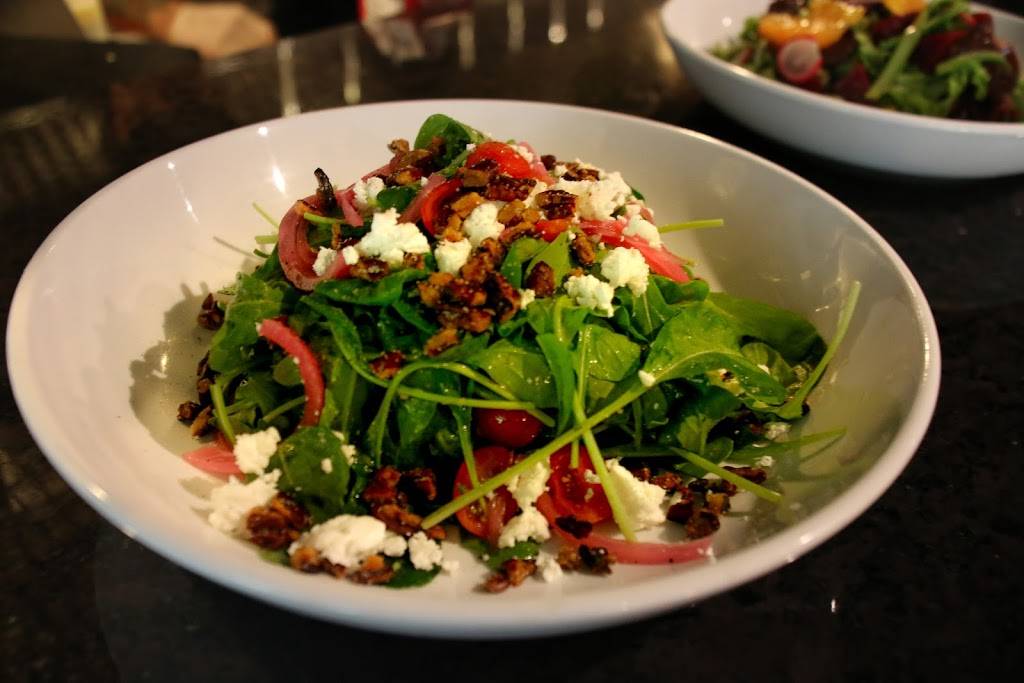 Avicollis Coal Fire | restaurant | 104 Limestone Plaza, Fayetteville, NY 13066, USA | 3156375800 OR +1 315-637-5800