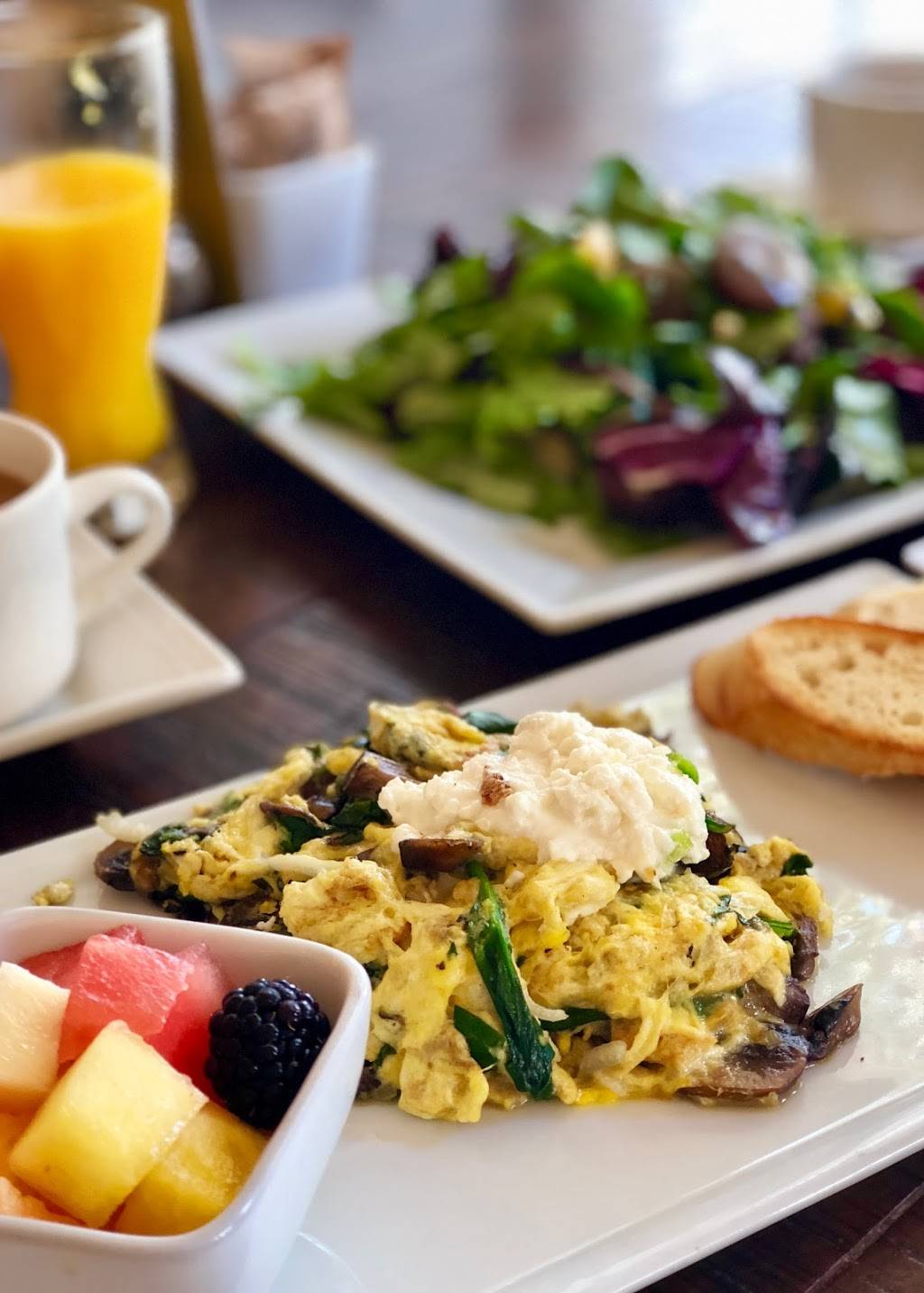 Aeirloom Bakery | bakery | 10550 Riverside Dr, Toluca Lake, CA 91602, USA | 8187541955 OR +1 818-754-1955