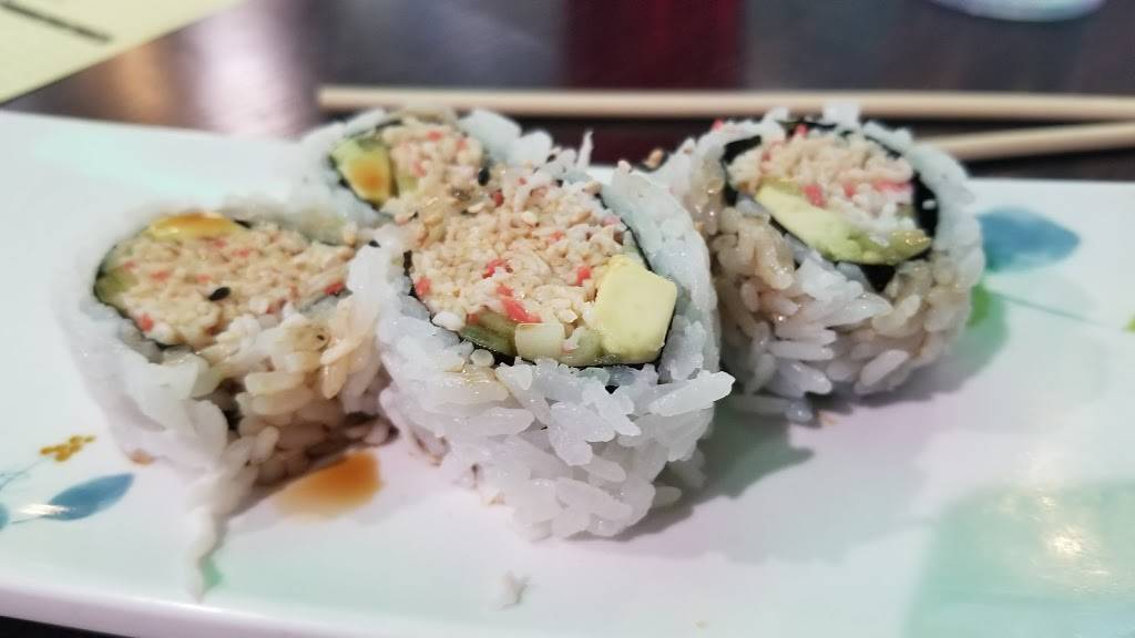 Show Sushi | restaurant | 50 Centerpointe Dr, La Palma, CA 90623, USA | 7145227780 OR +1 714-522-7780