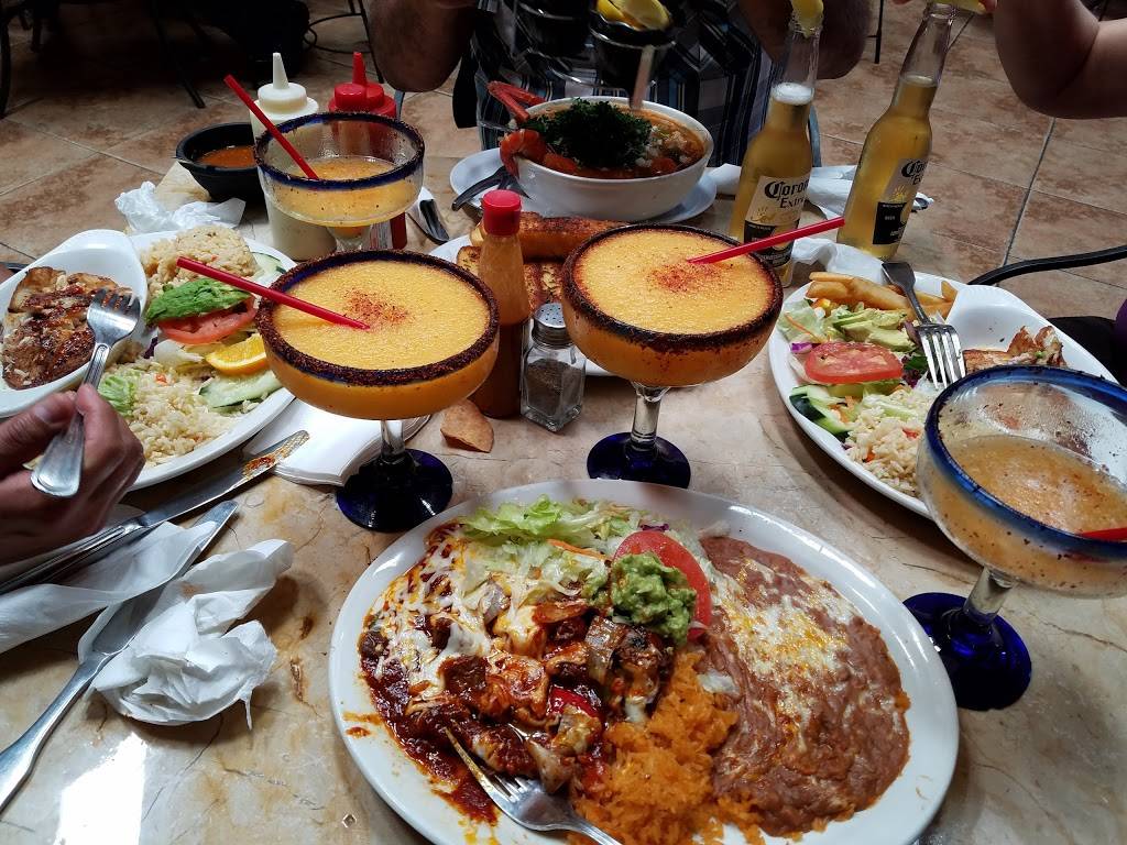 Jaliscos Mexican Restaurant (Lo Mejor De Jalisco) | restaurant | 271 E Channel Islands Blvd, Port Hueneme, CA 93041, USA | 8053820731 OR +1 805-382-0731