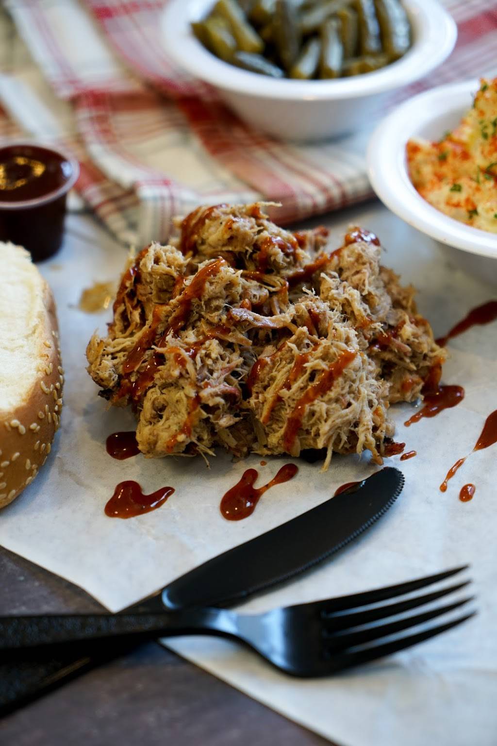 The Pig Shop | restaurant | 6637 Indian River Rd, Virginia Beach, VA 23464, USA | 7572332992 OR +1 757-233-2992