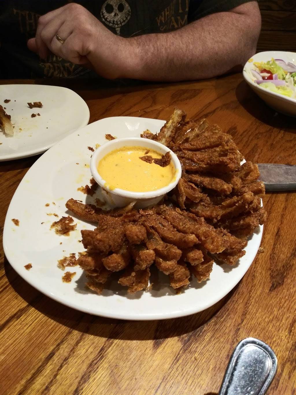 Outback Steakhouse | restaurant | 1968 Old Fort Pkwy, Murfreesboro, TN 37129, USA | 6158499200 OR +1 615-849-9200