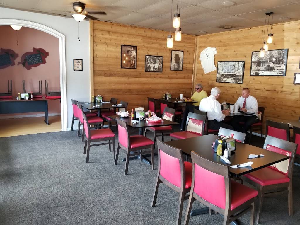 Bs Cracklin BBQ | restaurant | 12409 White Bluff Rd, Savannah, GA 31419, USA | 9123306921 OR +1 912-330-6921