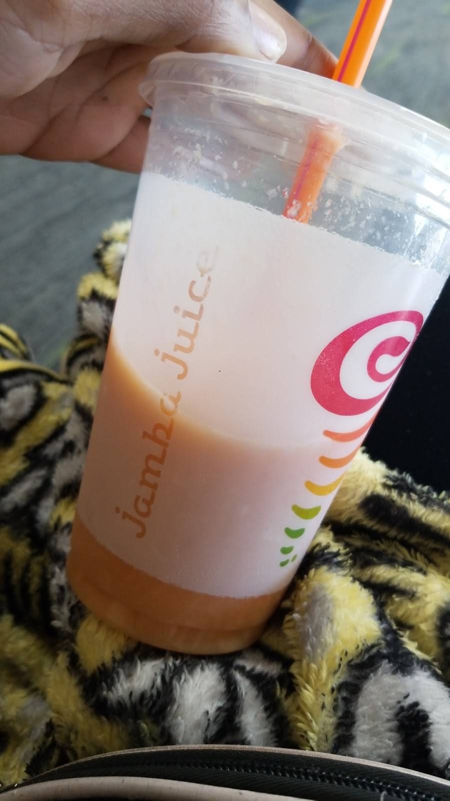 Jamba | restaurant | 10701 Lambert International Blvd, C23, St. Louis, MO 63145, USA | 3142099200 OR +1 314-209-9200