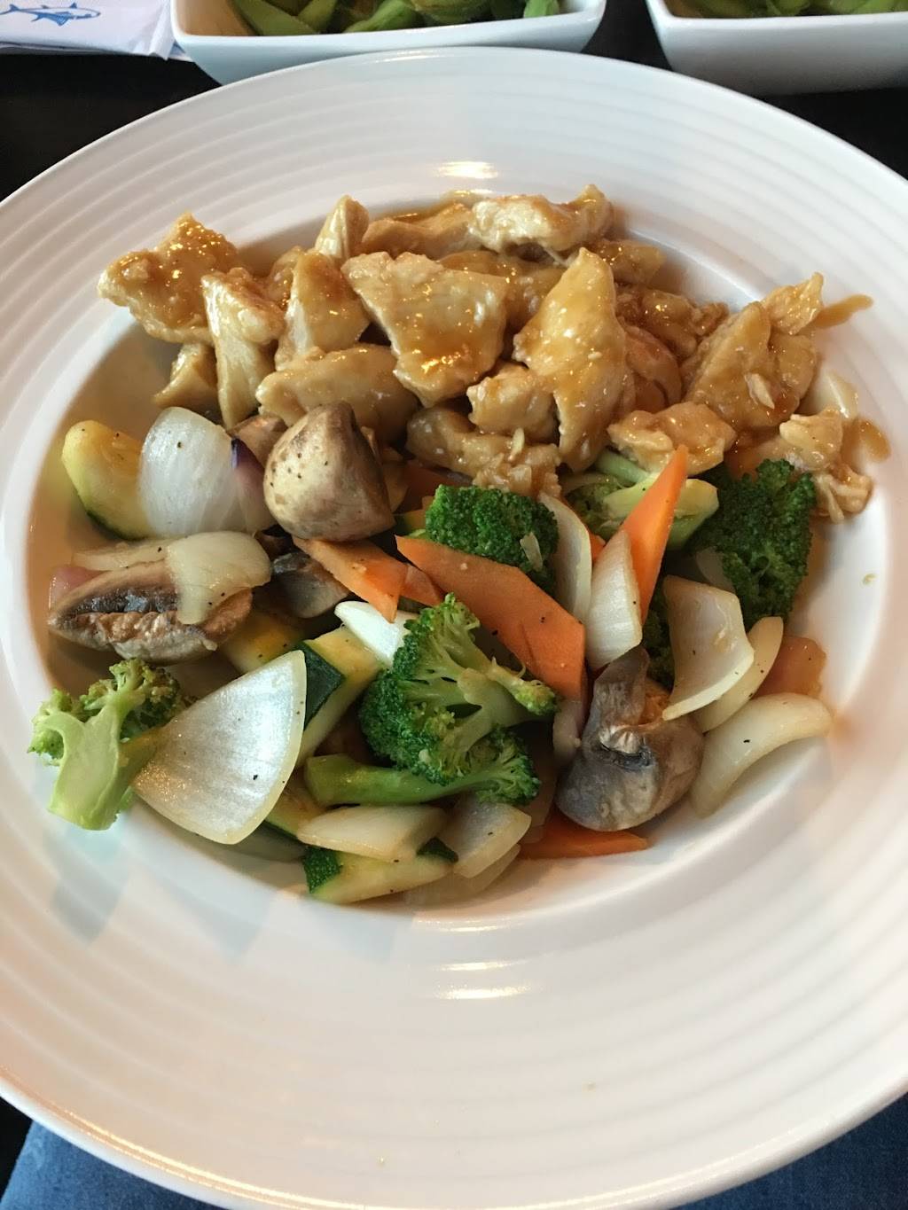 Avocado Sushi | restaurant | 1919 Hylan Blvd, Staten Island, NY 10305, USA | 7186681400 OR +1 718-668-1400