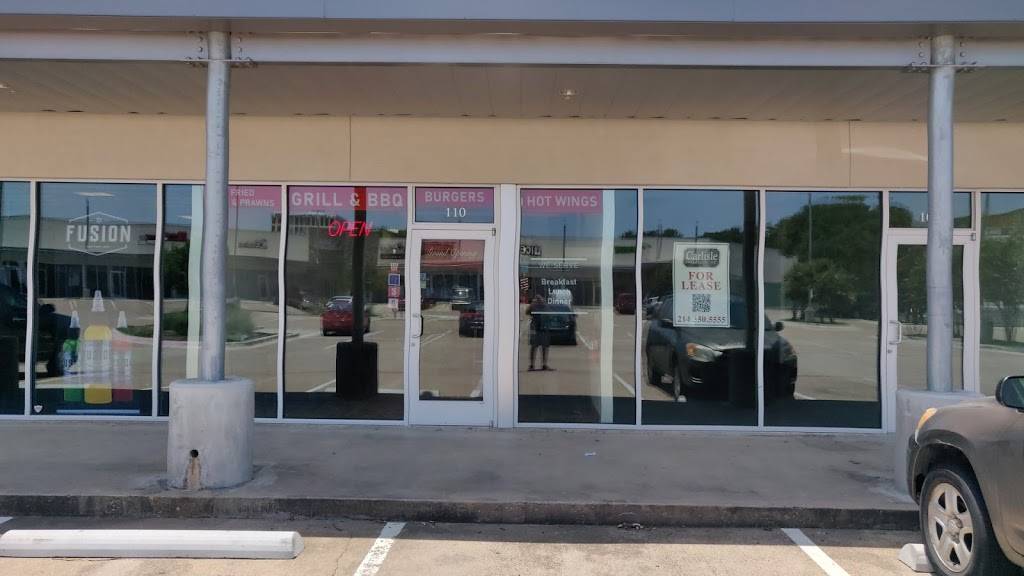 The Chicken Hut | restaurant | 426 E Lamar Blvd Ste 110, Arlington, TX 76011, USA | 6822700004 OR +1 682-270-0004