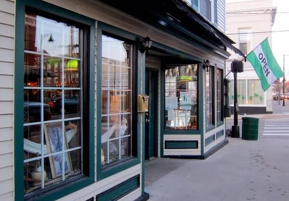 Traditions | restaurant | 162 Main St, Saco, ME 04072, USA | 2072826661 OR +1 207-282-6661