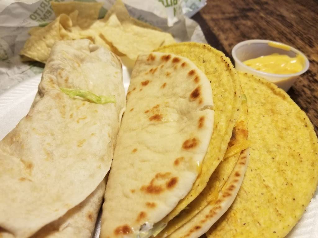 Taco Bell | restaurant | 1501 John F Kennedy Blvd, Philadelphia, PA 19102, USA | 2155682044 OR +1 215-568-2044