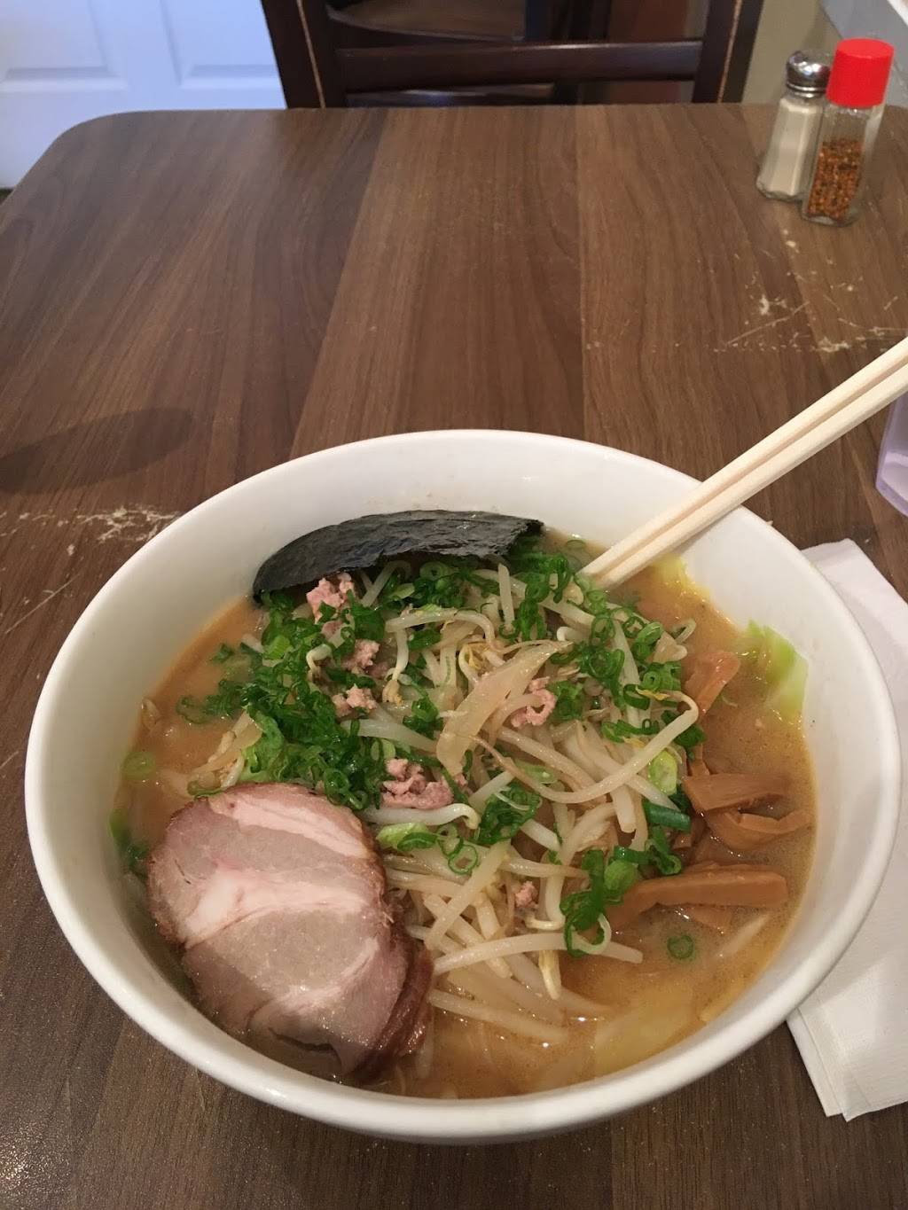 Rens Ramen | restaurant | 11403 Amherst Ave, Wheaton, MD 20902, USA | 3019333725 OR +1 301-933-3725