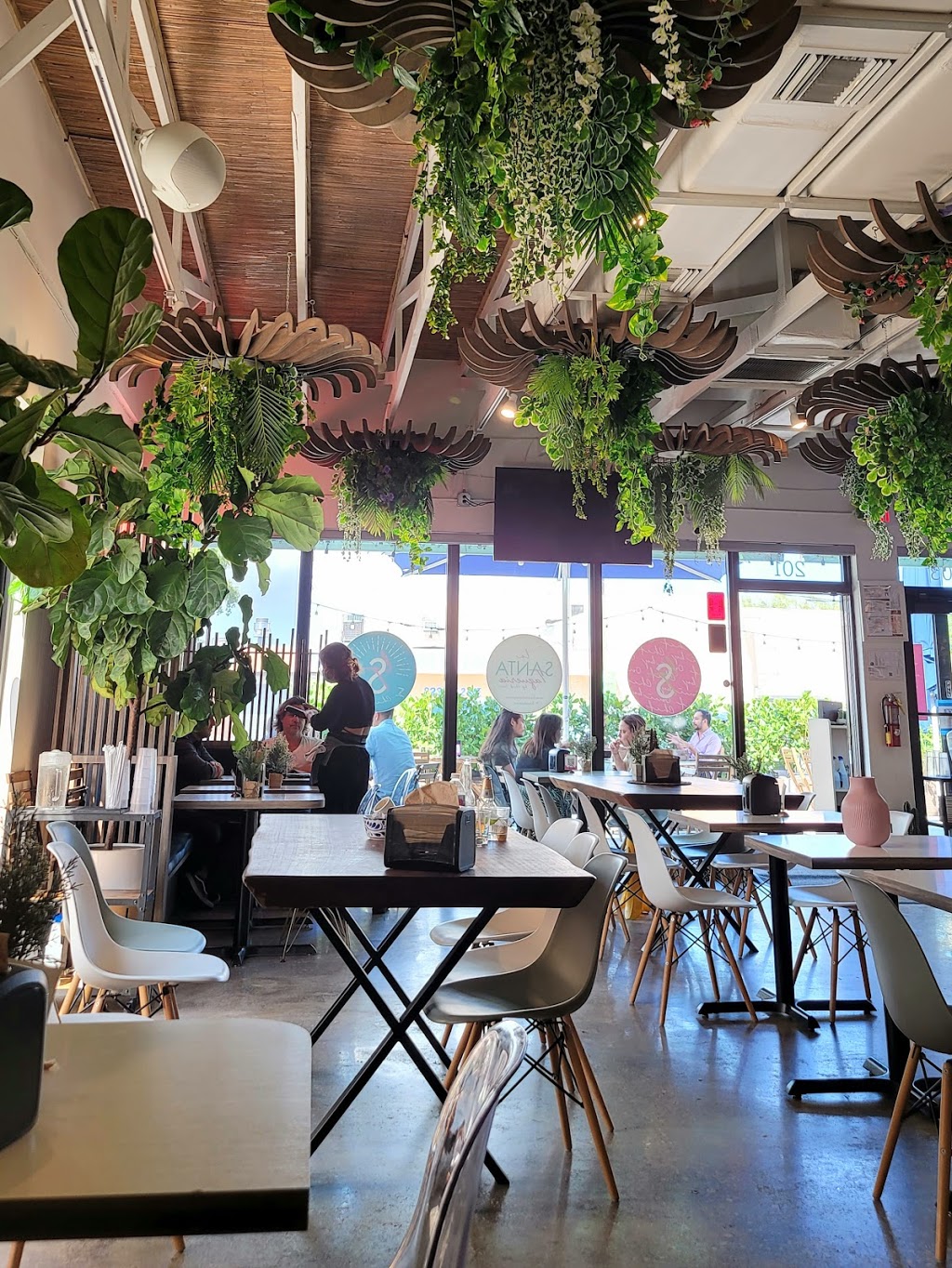 La Santa Taqueria | restaurant | 201 NE 82nd St, Miami, FL 33138, USA | 3059061149 OR +1 305-906-1149