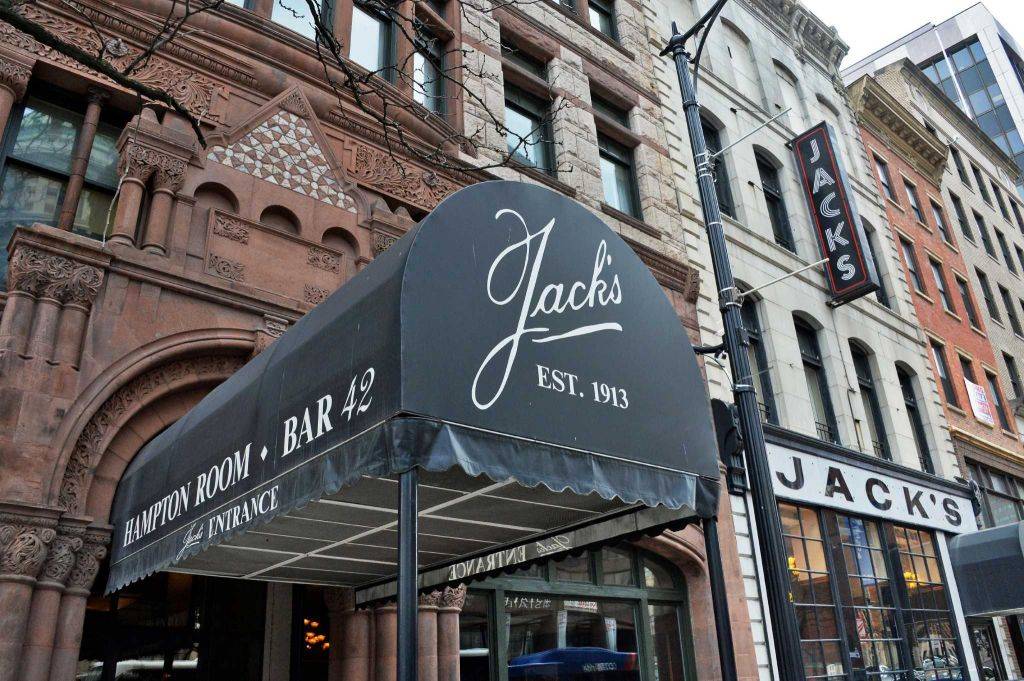 Jacks Oyster House | restaurant | 42 State St, Albany, NY 12207, USA | 5184658854 OR +1 518-465-8854