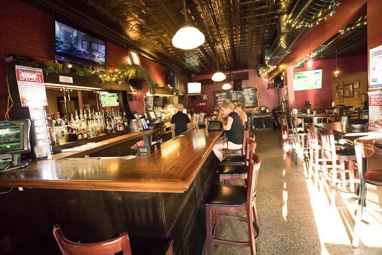 Cherokee Tavern | restaurant | 886 Smith Ave S, West St Paul, MN 55118, USA | 6514572729 OR +1 651-457-2729