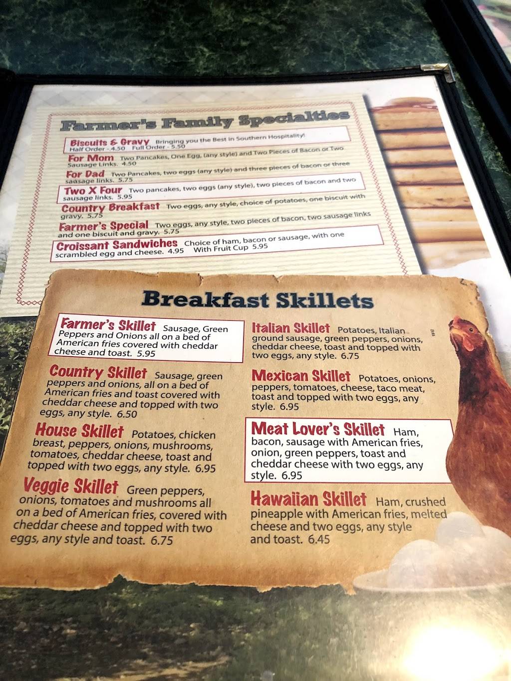 Farmers Family Restaurant | restaurant | 317 E Main St, Forreston, IL 61030, USA | 8159383653 OR +1 815-938-3653