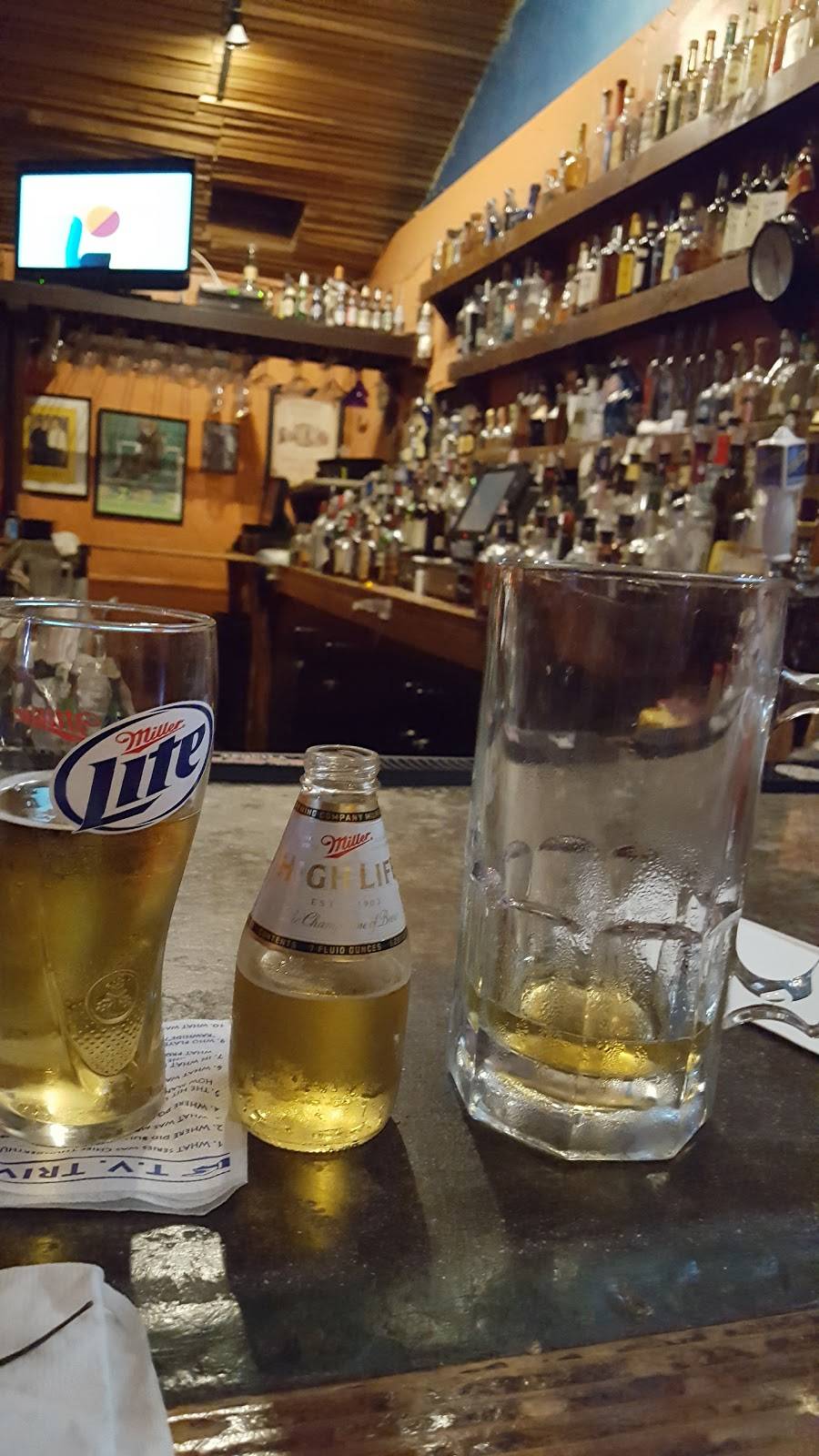 Viva Rancho Cantina | restaurant | 900 W Riverside Dr, Burbank, CA 91506, USA | 8188452425 OR +1 818-845-2425