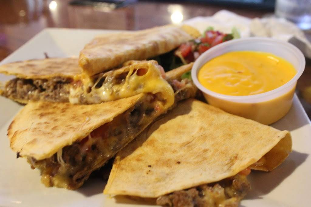 DogWatch Tavern | restaurant | 709 S Broadway, Baltimore, MD 21231, USA | 4102766030 OR +1 410-276-6030