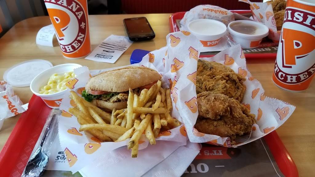 Popeyes Louisiana Chicken | restaurant | 1475 Richmond Rd, Ottawa, ON K2B 6R9, Canada | 6134221214 OR +1 613-422-1214
