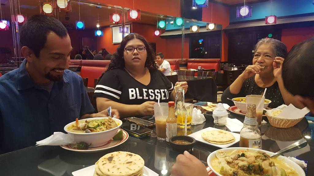 El Cafetalito Restaurant | restaurant | 8700 Woodman Ave, Arleta, CA 91331, USA | 8188919740 OR +1 818-891-9740