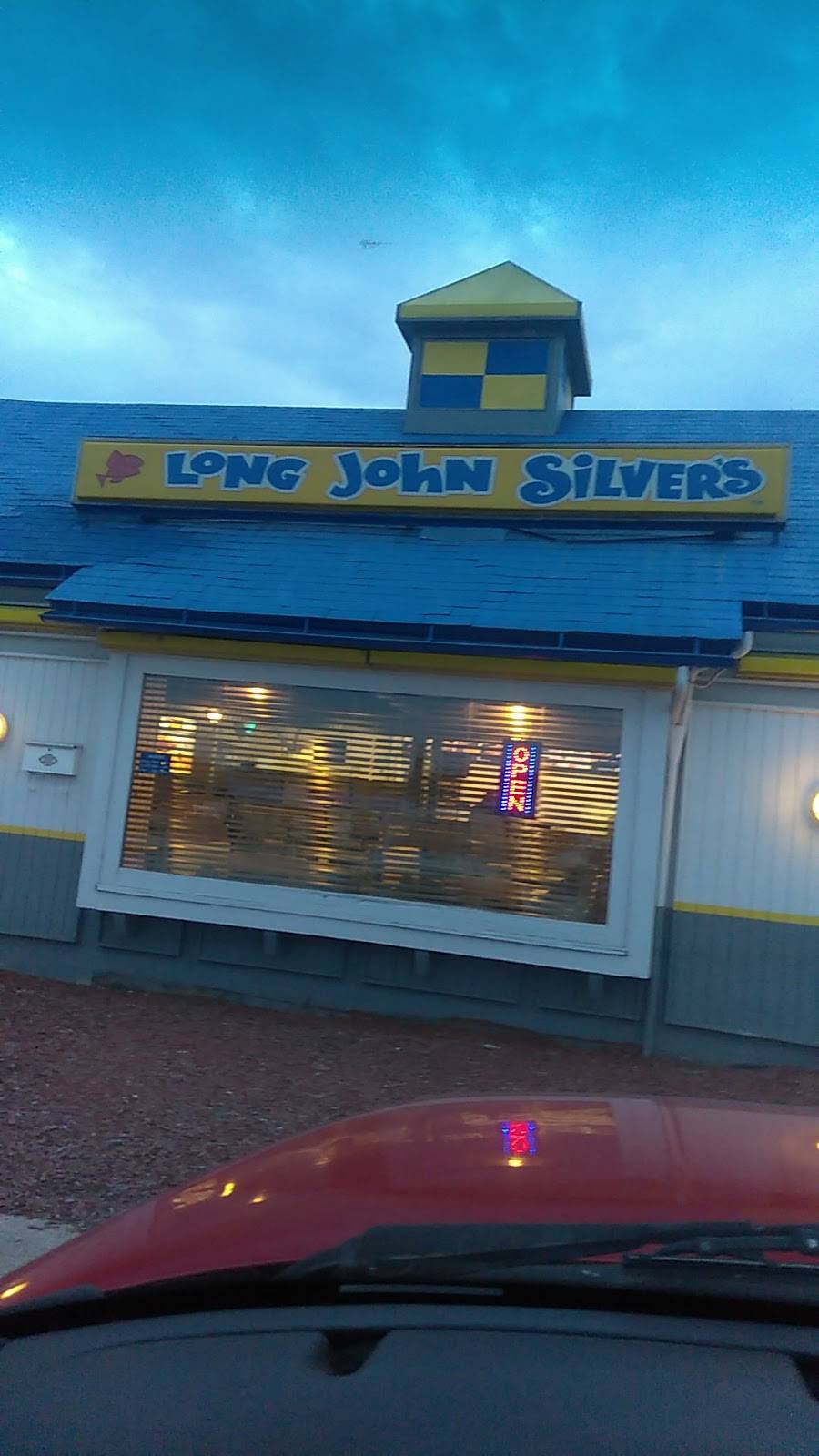 Long John Silvers | restaurant | 2520 Romig Rd, Akron, OH 44320, USA | 3307458905 OR +1 330-745-8905