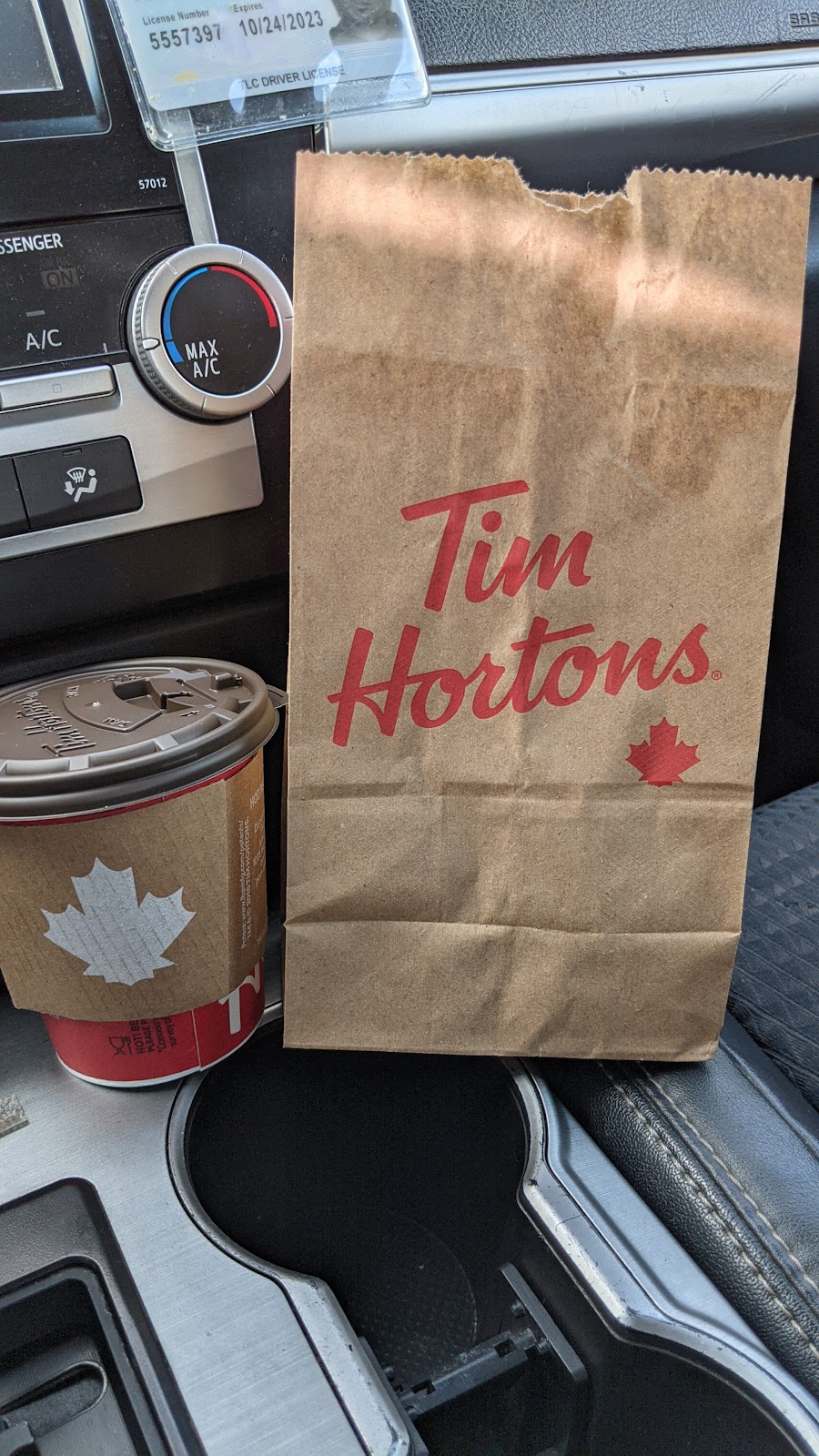 Tim Hortons | restaurant | 2402 Knapp St, Brooklyn, NY 11235, USA | 7187439306 OR +1 718-743-9306