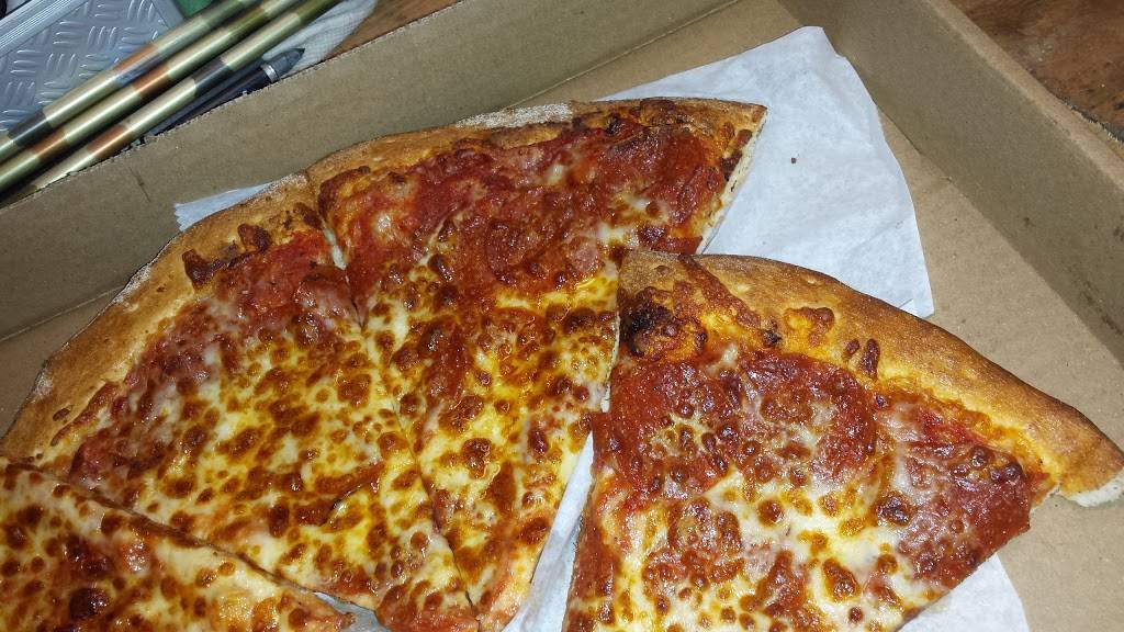 Italian Pizza and Grill | meal delivery | 131 Pulaski Blvd, Bellingham, MA 02019, USA | 5088761020 OR +1 508-876-1020