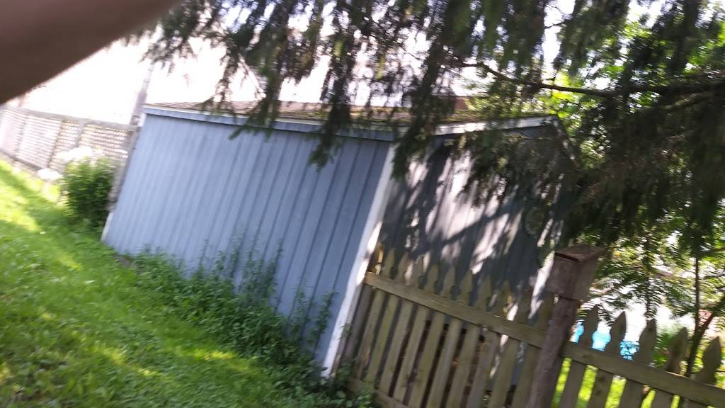 Beaver Den Diner | restaurant | 1946 Academy Rd, West Edmeston, NY 13485, USA | 3158998206 OR +1 315-899-8206