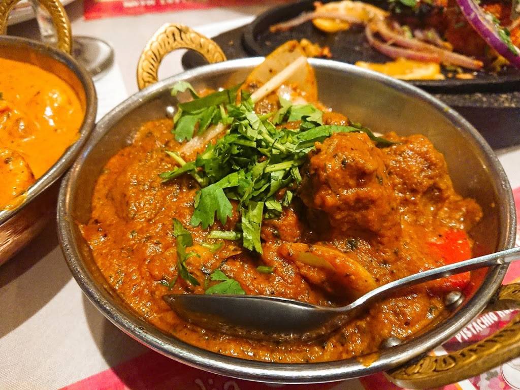 Little India Cafe | restaurant | 66 Wylie Ave, Ottawa, ON K2B 6M4, Canada | 6138282696 OR +1 613-828-2696